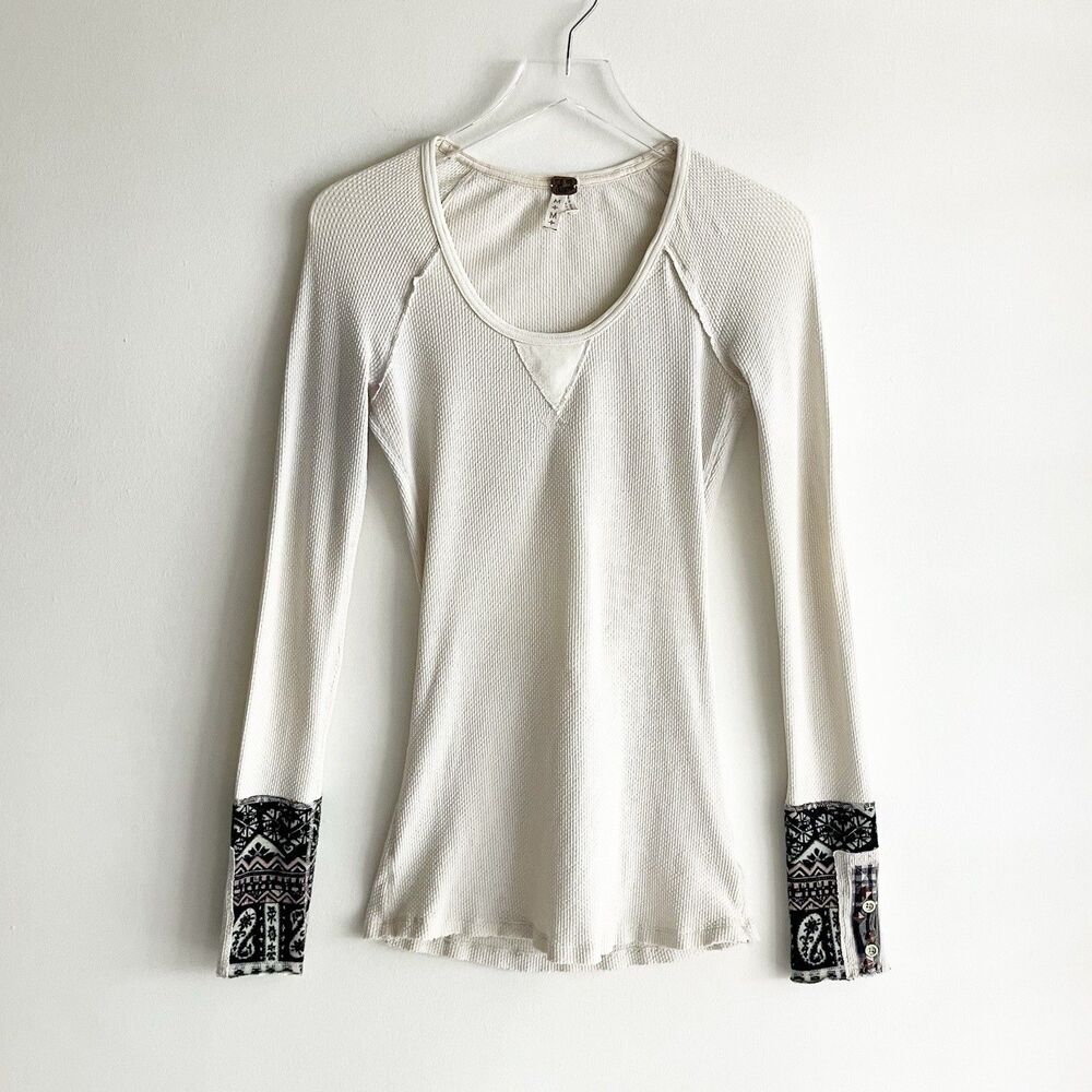 We The Free Thermal Top Size Medium Embellished Long Sleeve Button Studded